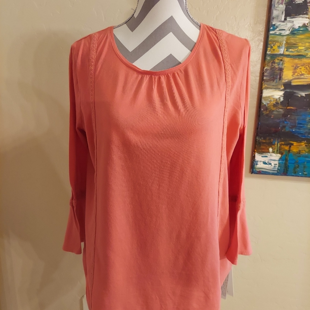Sonoma Woman's Lightweight Top Size L